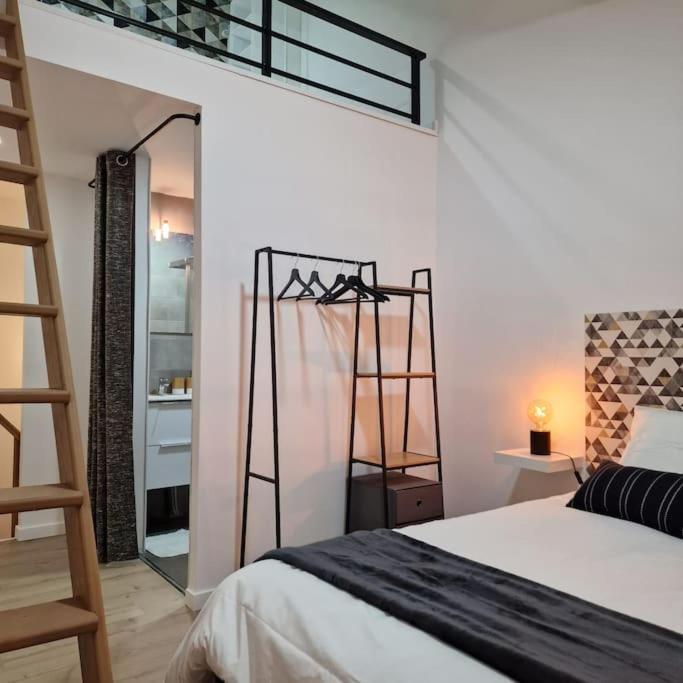 Apartamento L'Atelier B Magnifique Loft Avec Terrasse Privee Saint-Etienne  Exterior foto